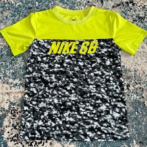 Nike SB Dri-fit Tee Shirt